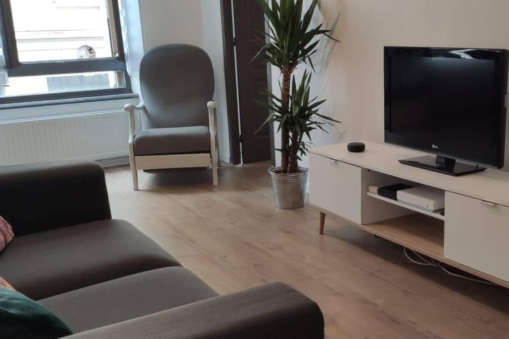 דירות סן-אטיין Logement 5 Personnes Proche Cv Et Parking Prive מראה חיצוני תמונה